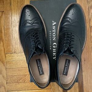 ASHTON GREY Men's Leather Wing Tip Shoe